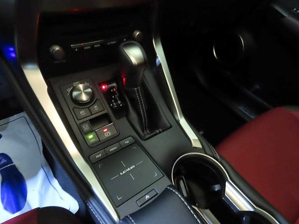 렉서스 NX NX 300h 슈프림 이미지 12