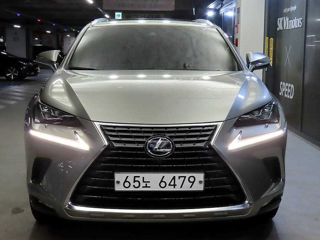 렉서스 NX NX 300h 슈프림 이미지 2