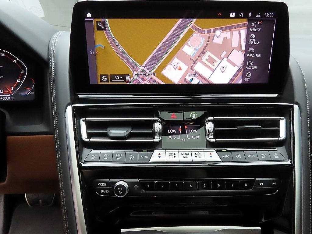 BMW 8시리즈 8시리즈 (G15) M850i xDrive 그란 쿠페 이미지 14