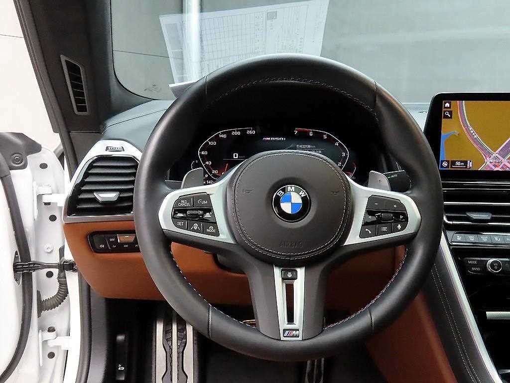 BMW 8시리즈 8시리즈 (G15) M850i xDrive 그란 쿠페 이미지 9