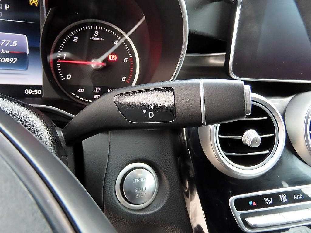 벤츠 GLC 클래스 GLC클래스 X253 GLC 220 d 4MATIC 프리미엄 쿠페 이미지 10