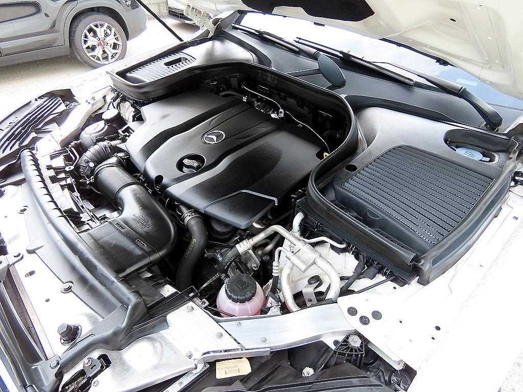벤츠 GLC 클래스 GLC클래스 X253 GLC 220 d 4MATIC 프리미엄 쿠페 이미지 19