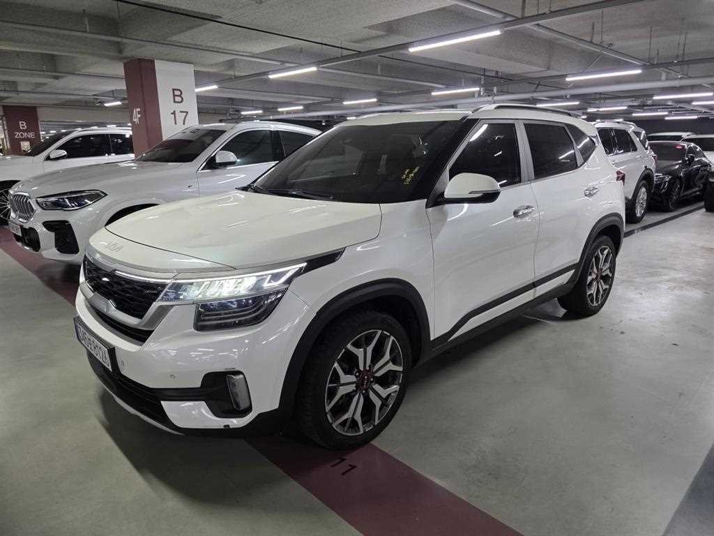 기아 셀토스 가솔린 1.6 터보 2WD 시그니처 이미지 4
