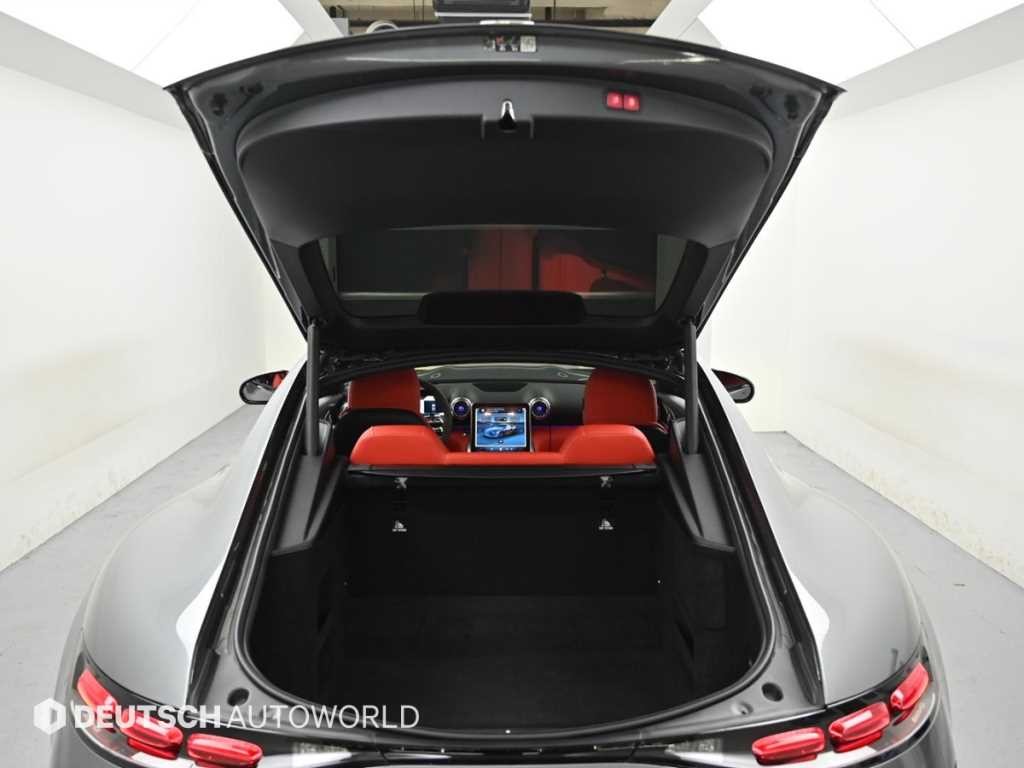 벤츠 AMG GT 55 4MATIC+ 쿠페 이미지 19