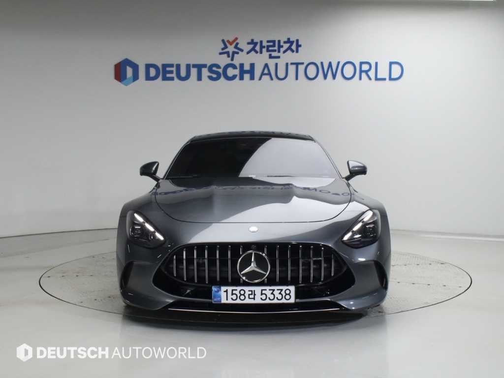 벤츠 AMG GT 55 4MATIC+ 쿠페 이미지 3