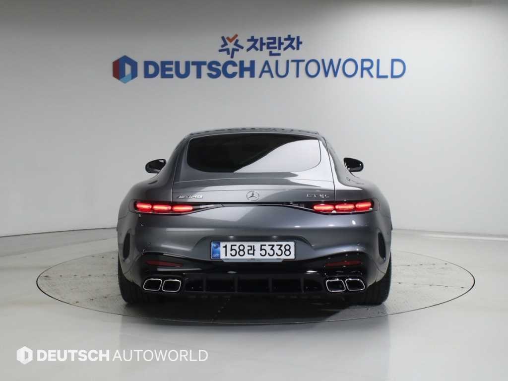 벤츠 AMG GT 55 4MATIC+ 쿠페 이미지 4
