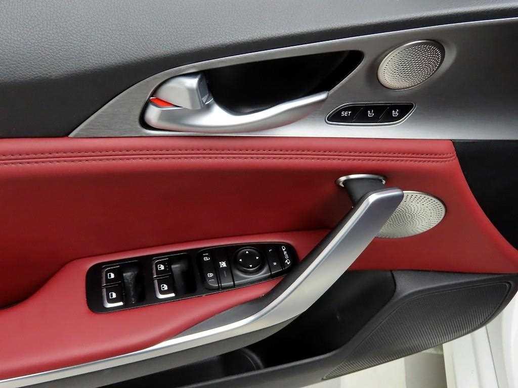 기아 스팅어 가솔린 3.3 터보 AWD GT 이미지 11