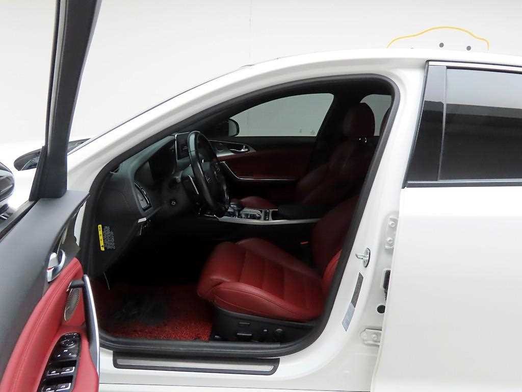 기아 스팅어 가솔린 3.3 터보 AWD GT 이미지 12