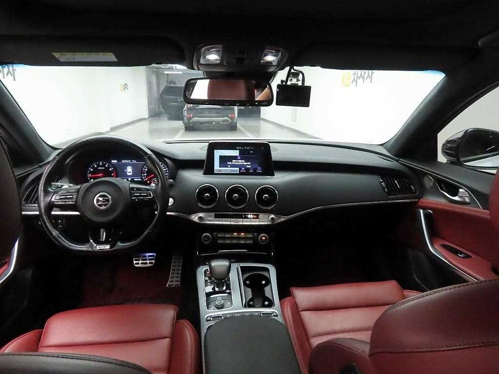 기아 스팅어 가솔린 3.3 터보 AWD GT 이미지 6