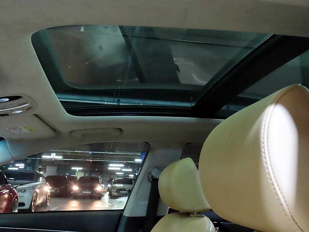 기아 K7 K7 프리미어 가솔린 2.5 GDI X 에디션 이미지 17