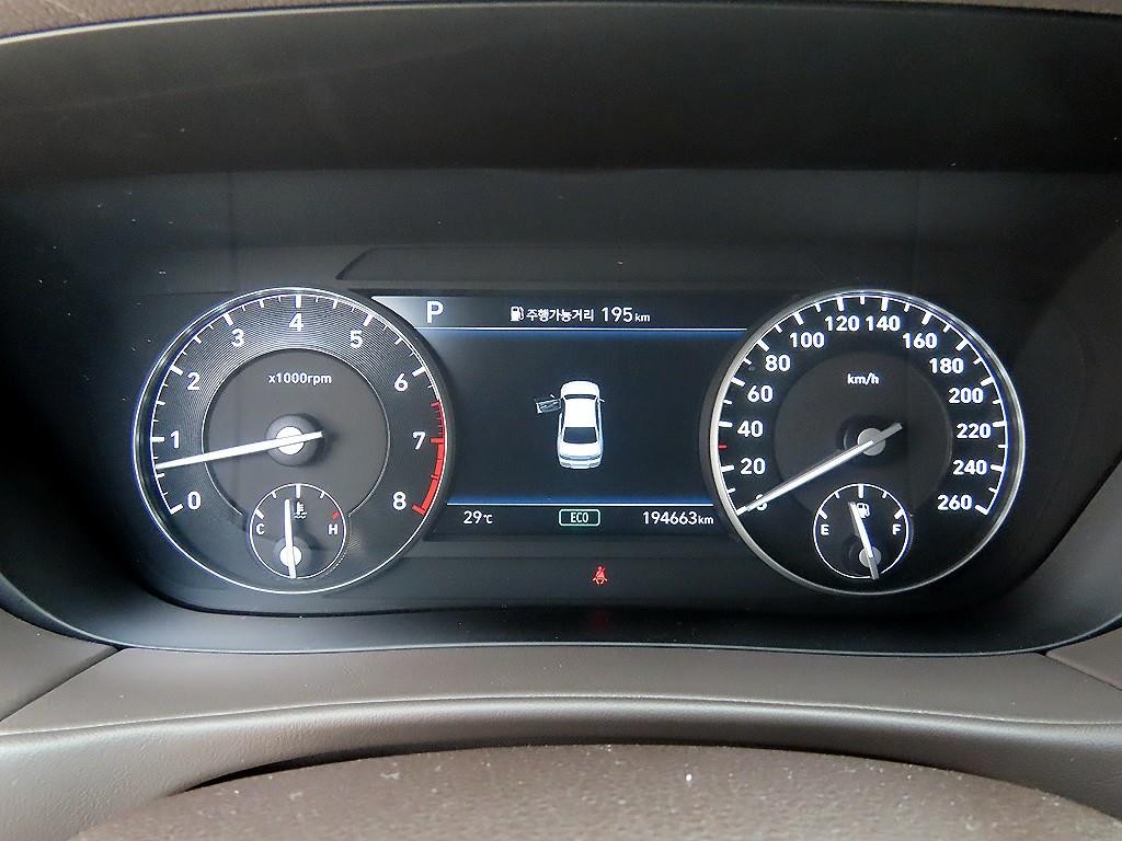 제네시스 G90 3.8 GDI 럭셔리 이미지 9