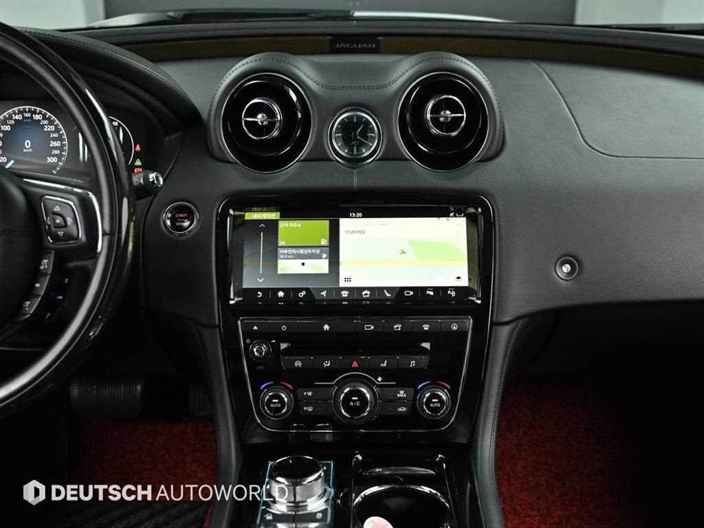 재규어 XJ XJ (X351) 3.0D 프리미엄 럭셔리 LWB 이미지 14