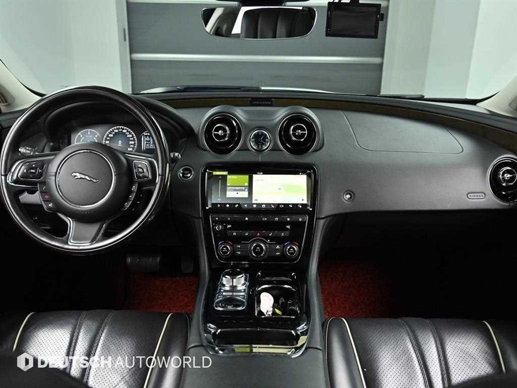 재규어 XJ XJ (X351) 3.0D 프리미엄 럭셔리 LWB 이미지 7