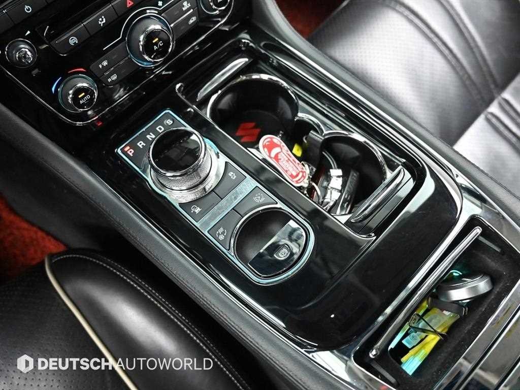 재규어 XJ XJ (X351) 3.0D 프리미엄 럭셔리 LWB 이미지 9