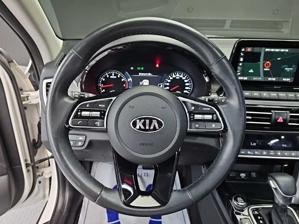 기아 셀토스 가솔린 1.6 터보 2WD 노블레스 이미지 9