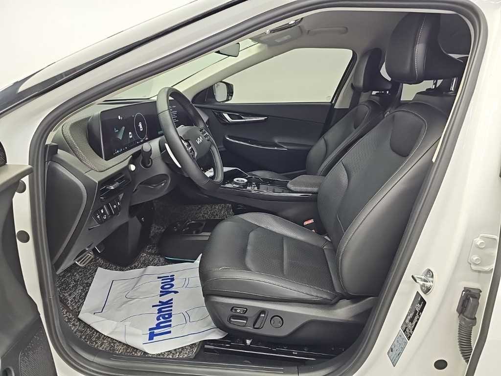 기아 EV6 롱레인지 AWD 어스 이미지 11