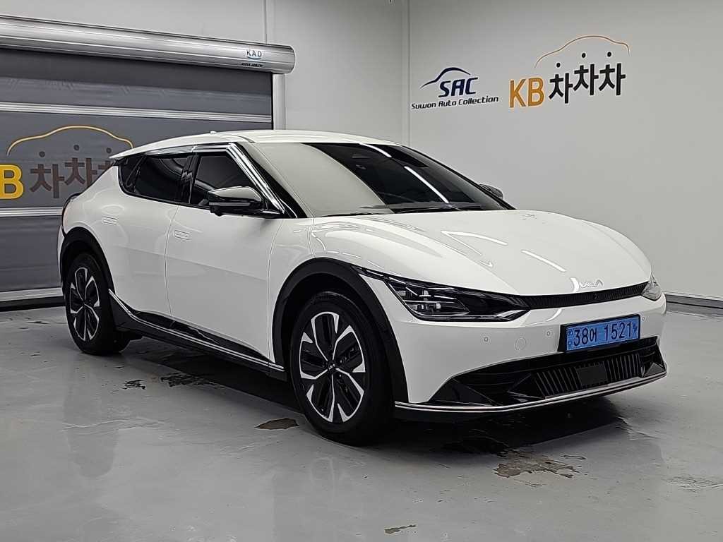 기아 EV6 롱레인지 AWD 어스 이미지 4