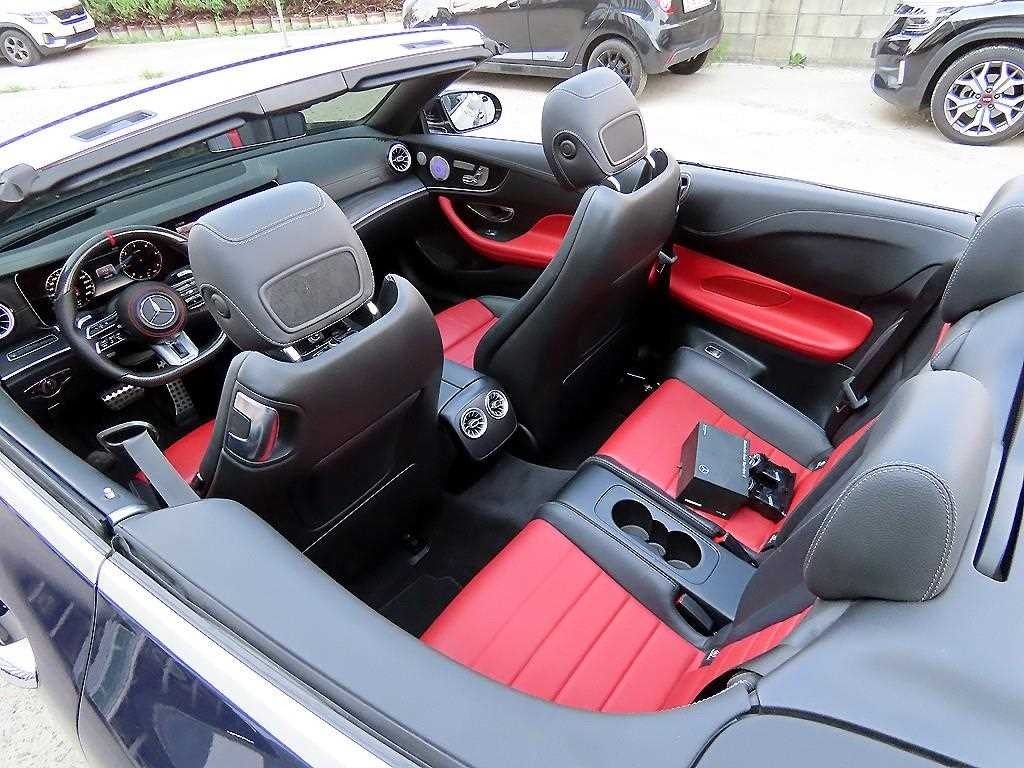 벤츠 E 클래스 E-클래스 W213 E220d 카브리올레 이미지 9