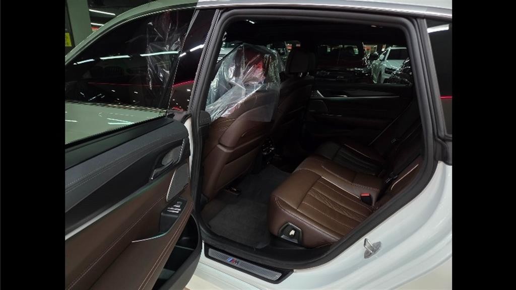 BMW 그란투리스모 6시리즈 GT (G32) 620d M 스포츠 이미지 9