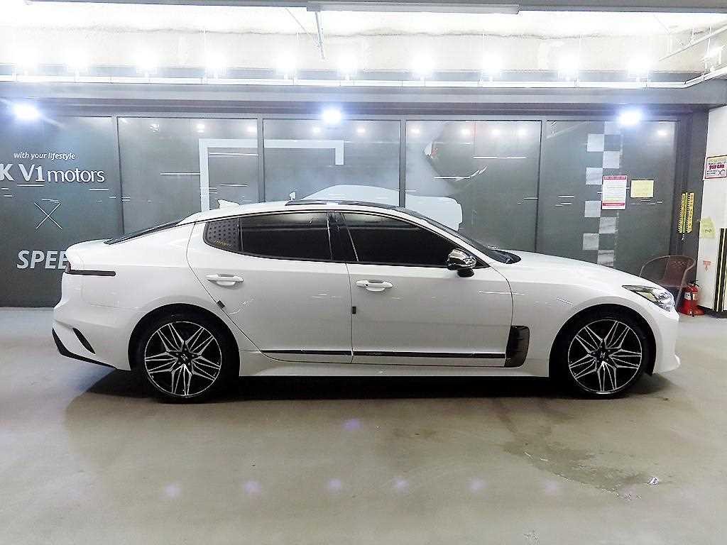 기아 스팅어 스팅어 마이스터 2WD 2.5 마스터즈 이미지 3