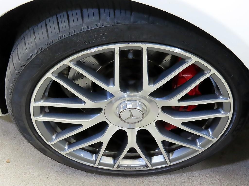 벤츠 CLS 클래스 CLS클래스 W218 CLS 63 S AMG 4MATIC 이미지 20
