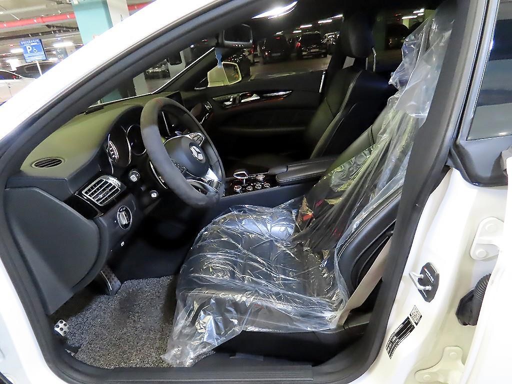 벤츠 CLS 클래스 CLS클래스 W218 CLS 63 S AMG 4MATIC 이미지 6