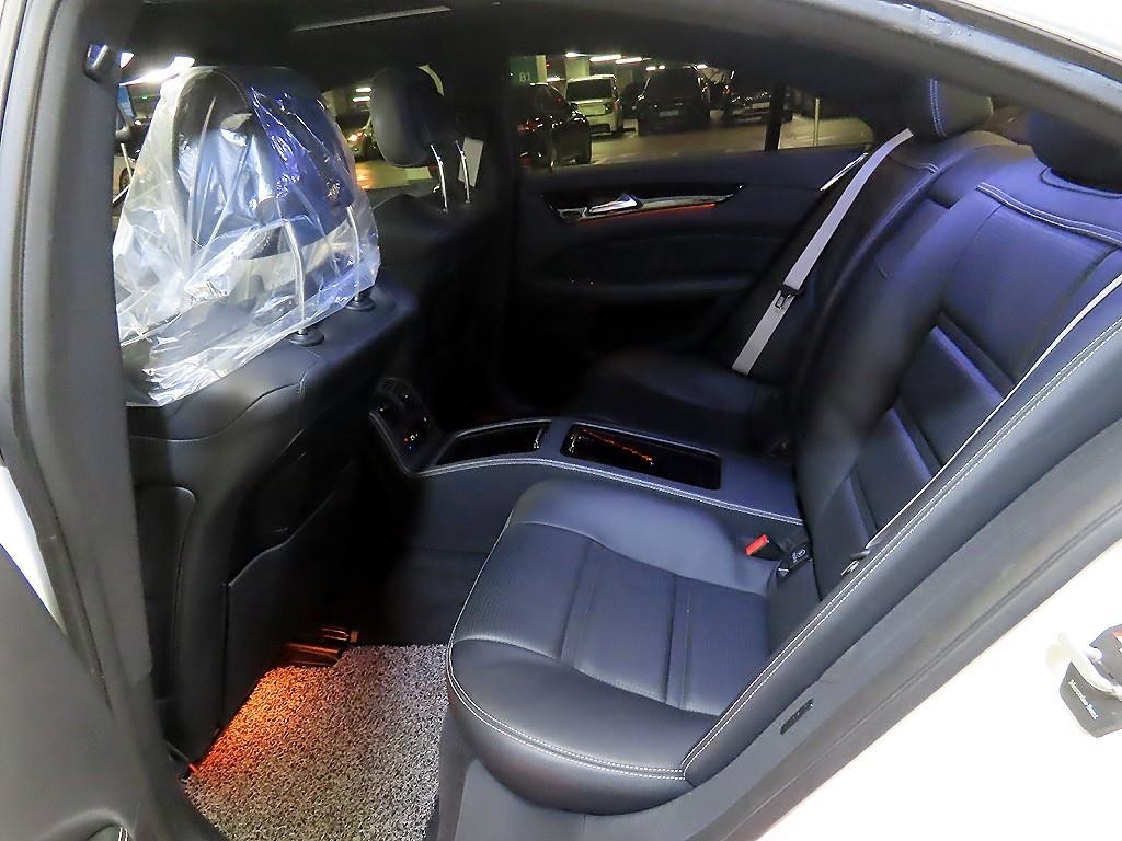 벤츠 CLS 클래스 CLS클래스 W218 CLS 63 S AMG 4MATIC 이미지 7