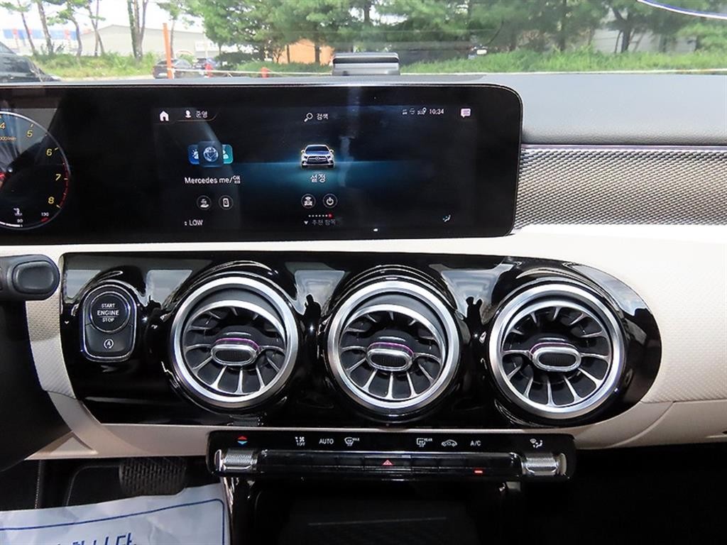 벤츠 A 클래스 A클래스 W177 A220 세단 이미지 14