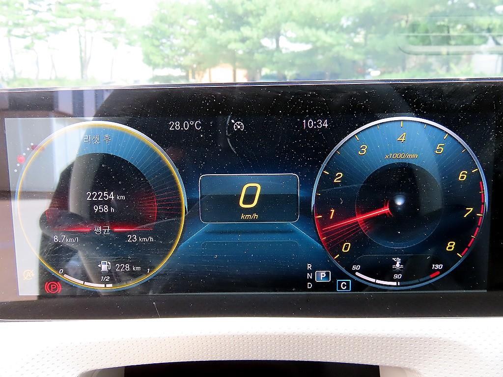 벤츠 A 클래스 A클래스 W177 A220 세단 이미지 9