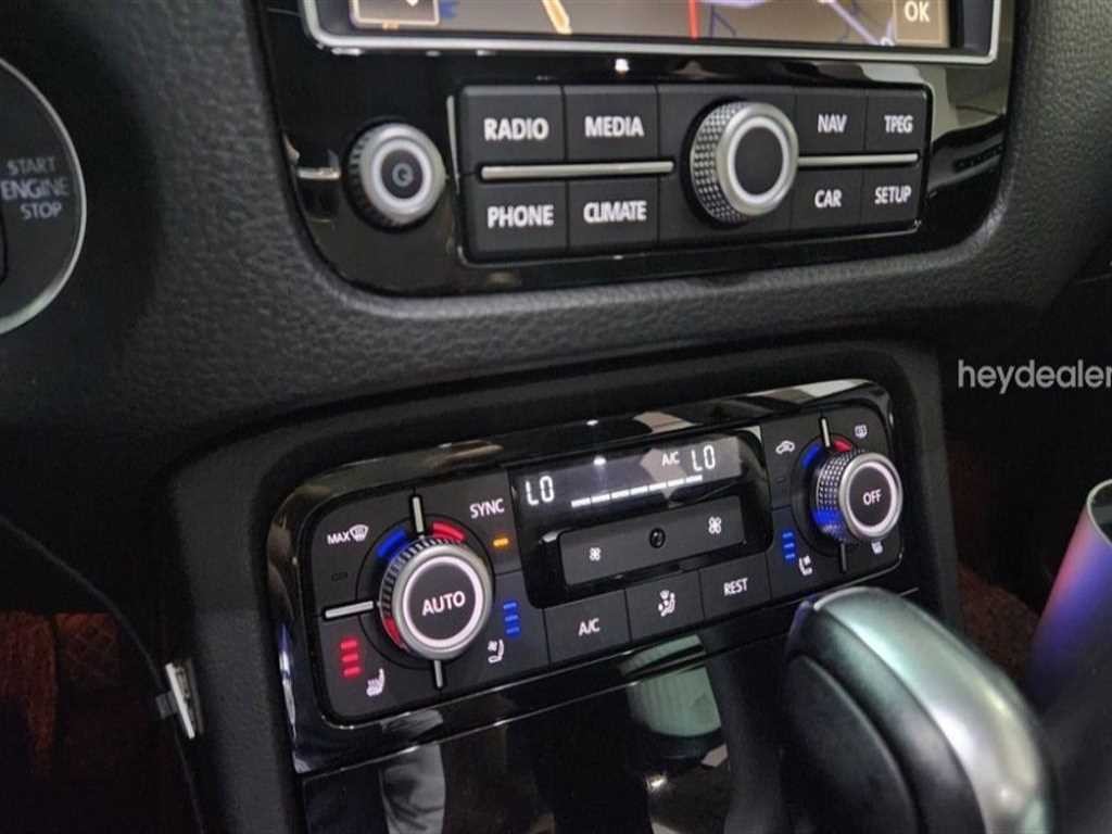 폭스바겐 투아렉 뉴 투아렉 V6 3.0 TDI 블루모션 프리미엄 이미지 8