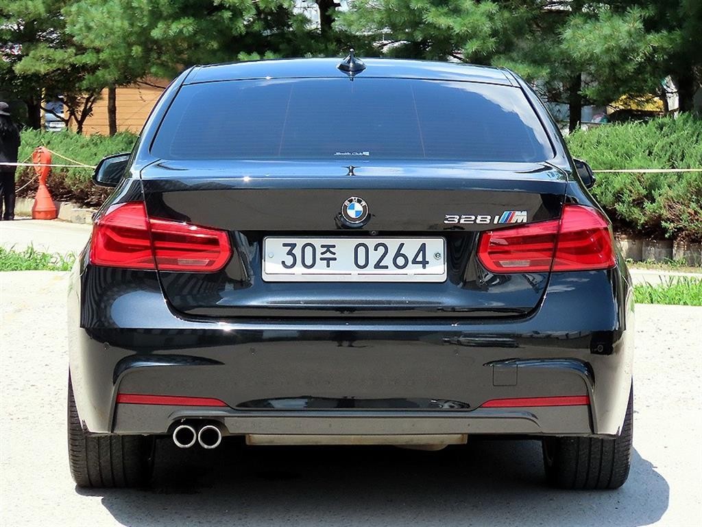 BMW 3시리즈 3시리즈 (F30) 328i M 스포츠 이미지 4