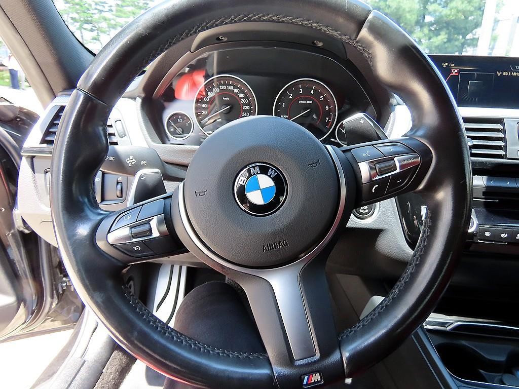 BMW 3시리즈 3시리즈 (F30) 328i M 스포츠 이미지 8