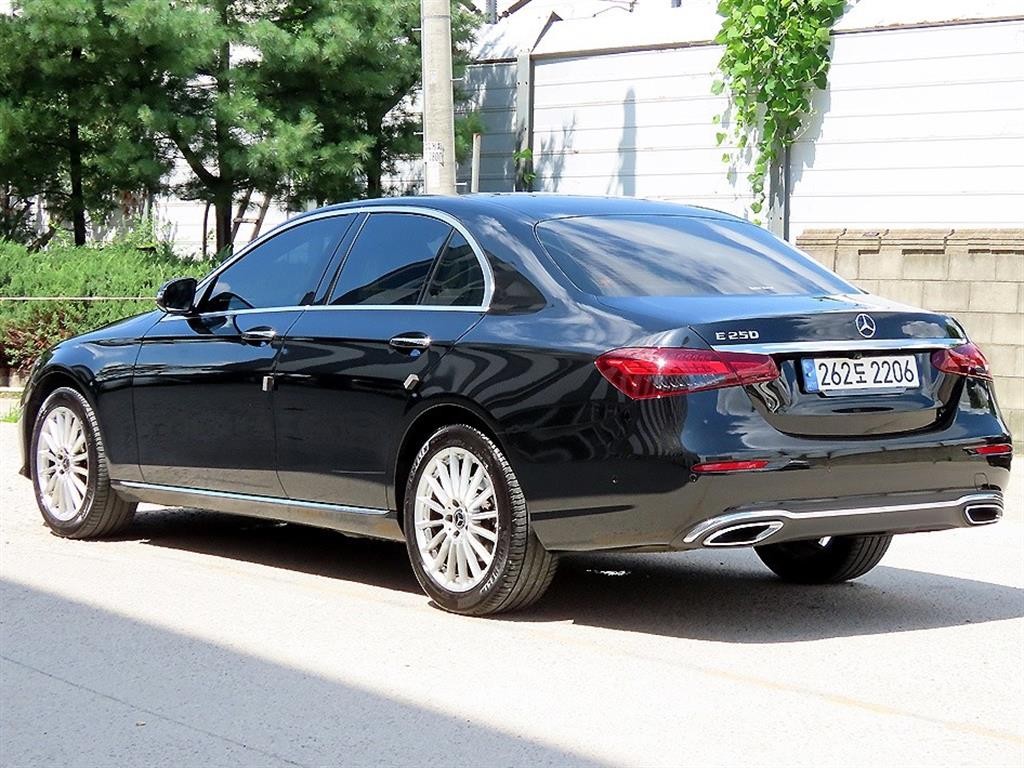 벤츠 E 클래스 E-클래스 W213 E250 익스클루시브 이미지 3