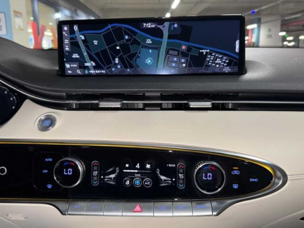 제네시스 GV70 2.5T 가솔린 2WD 이미지 12