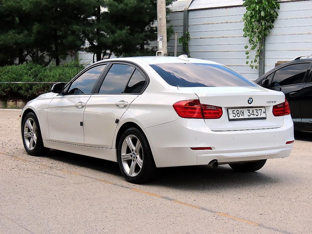 BMW 3시리즈 3시리즈 (F30) 320i 이미지 3