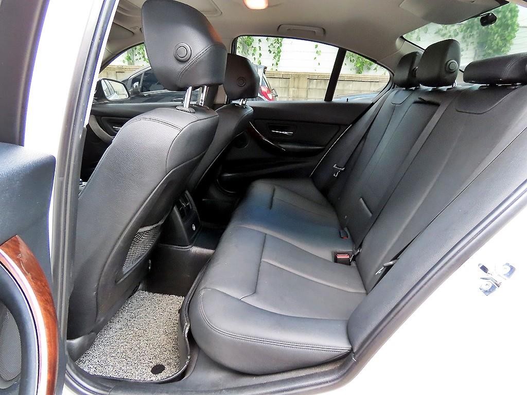 BMW 3시리즈 3시리즈 (F30) 320i 이미지 6