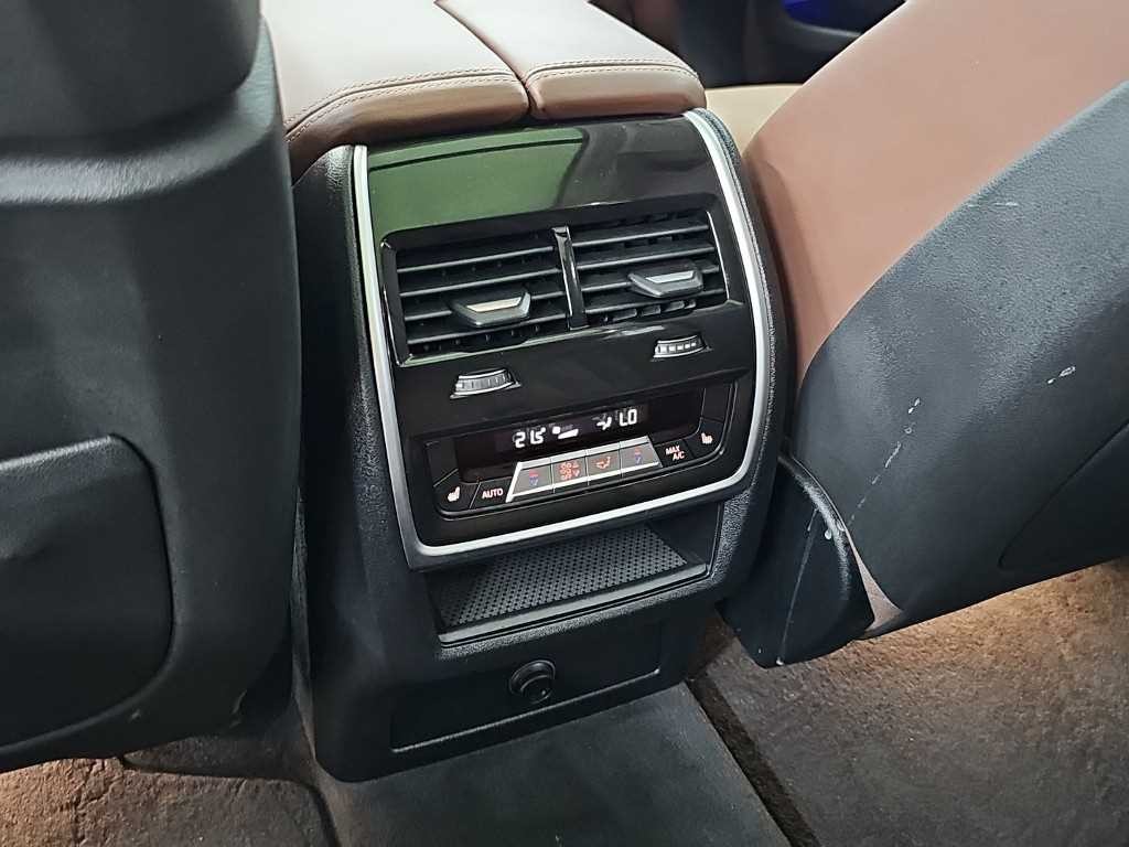 BMW X5 X5 (G05) xDrive 40i xLine 이미지 13