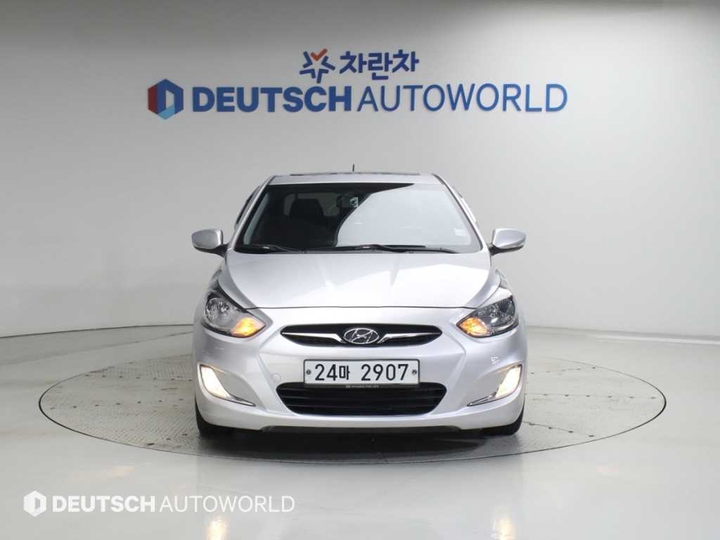 현대 엑센트 엑센트신형 1.4VVT 프리미어 이미지 3