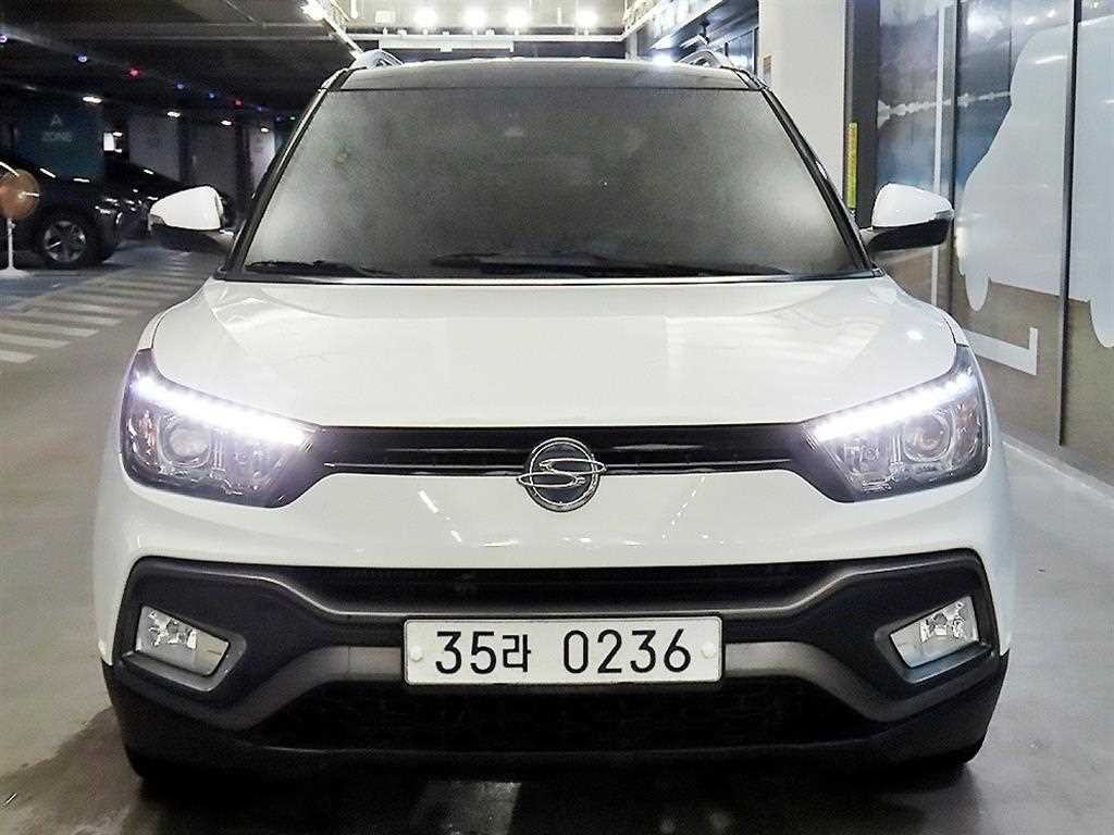 KG모빌리티(쌍용) 티볼리 티볼리 에어 4WD 디젤 1.6 IX 이미지 2