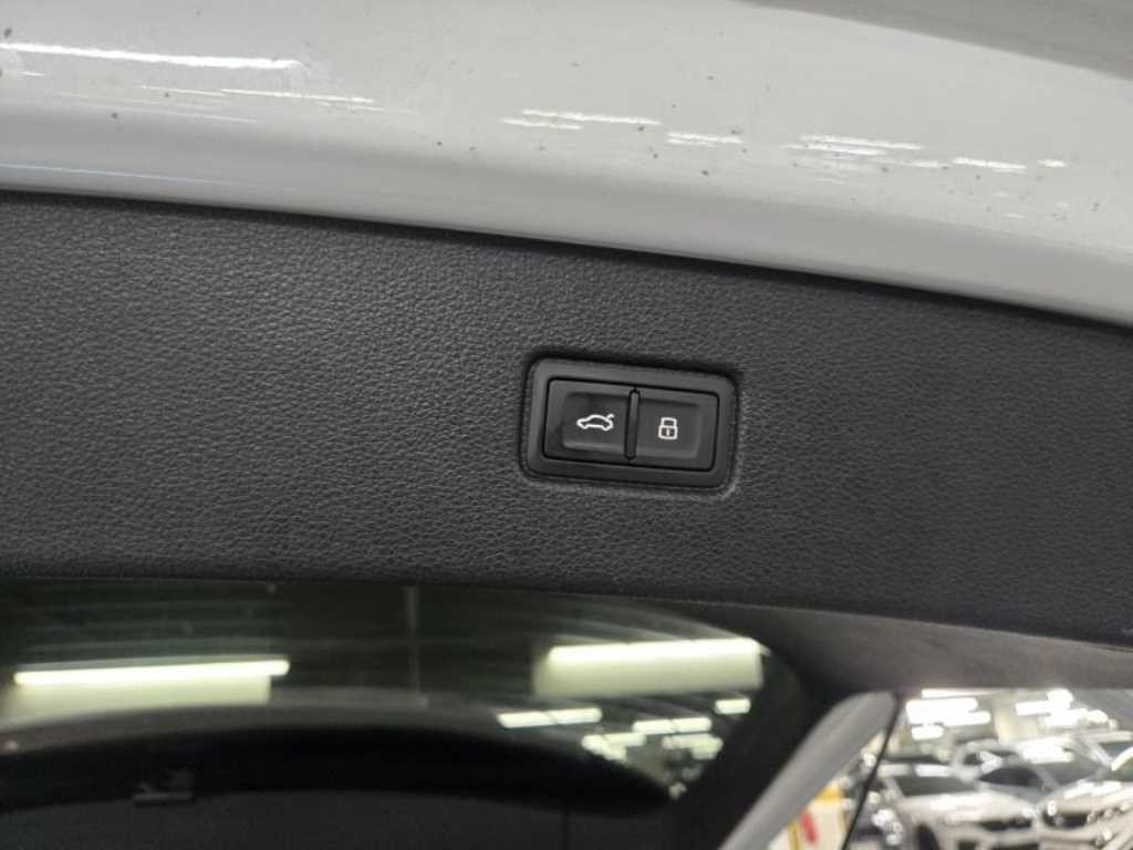 아우디 Q7 Q7 (4M) 45 TDI 콰트로 이미지 18