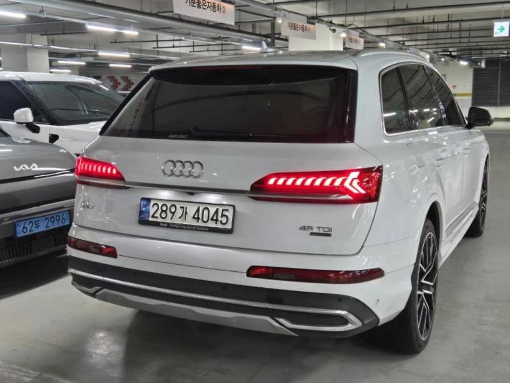 아우디 Q7 Q7 (4M) 45 TDI 콰트로 이미지 3