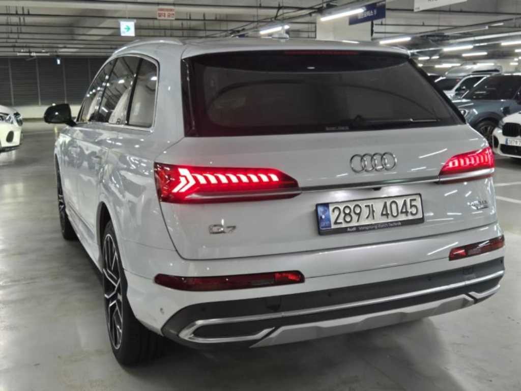 아우디 Q7 Q7 (4M) 45 TDI 콰트로 이미지 4