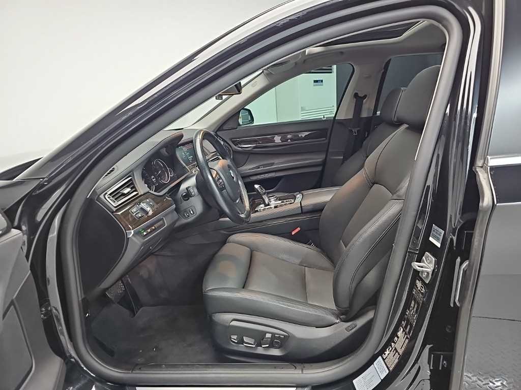 BMW 7시리즈 7시리즈 (F01) 730 d xDrive 이미지 11