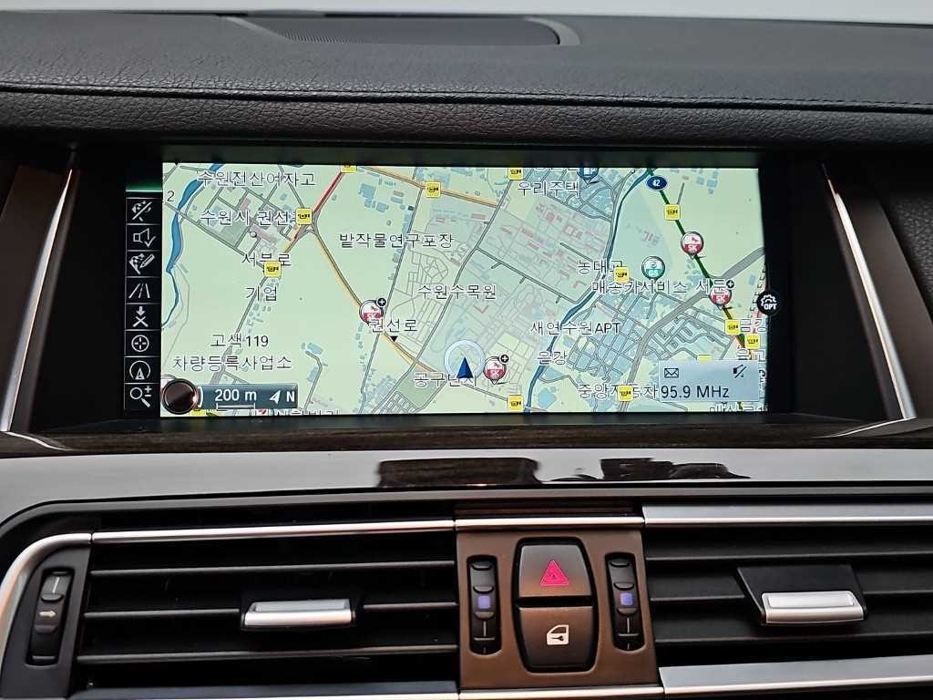 BMW 7시리즈 7시리즈 (F01) 730 d xDrive 이미지 15