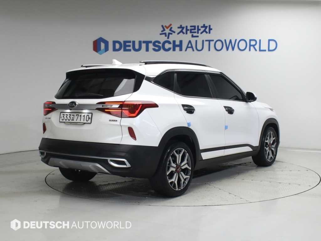 기아 셀토스 가솔린 1.6 터보 2WD 노블레스 이미지 2