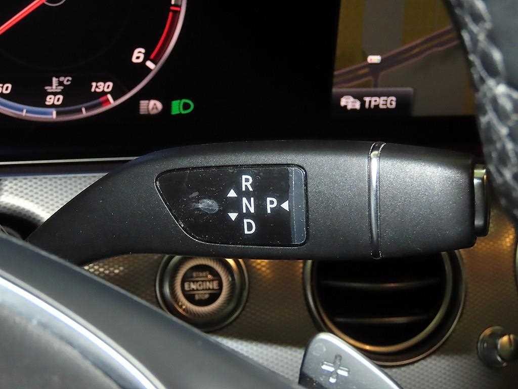 벤츠 E 클래스 E-클래스 W213 E350d 이미지 13