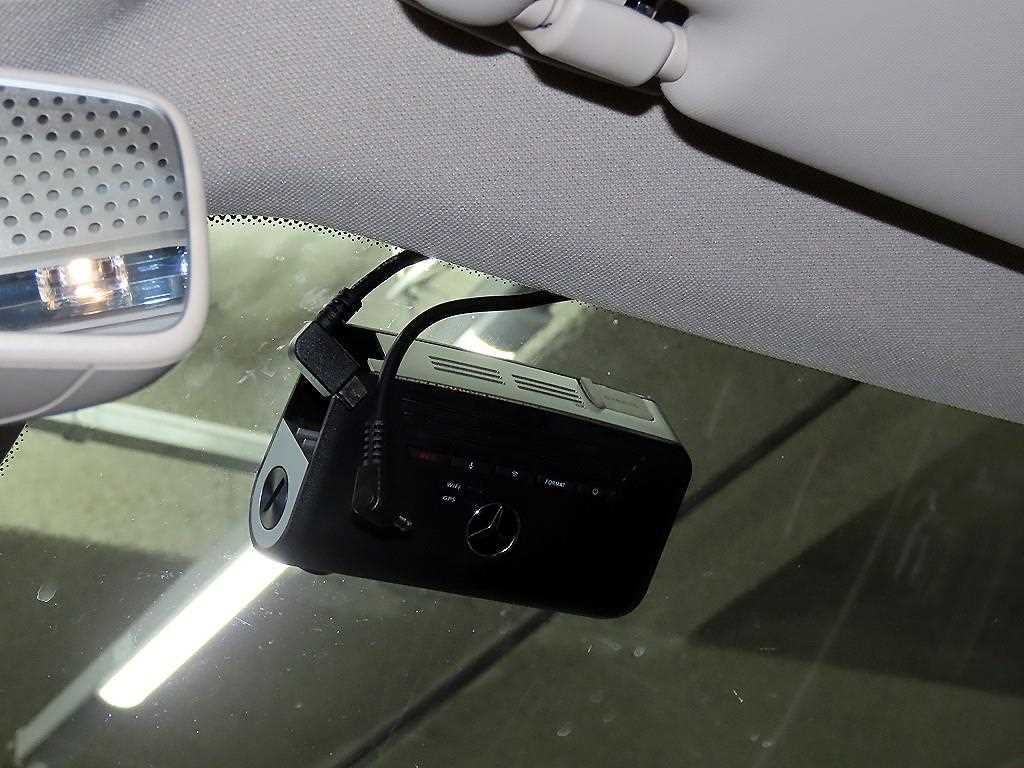 벤츠 E 클래스 E-클래스 W213 E350d 이미지 15
