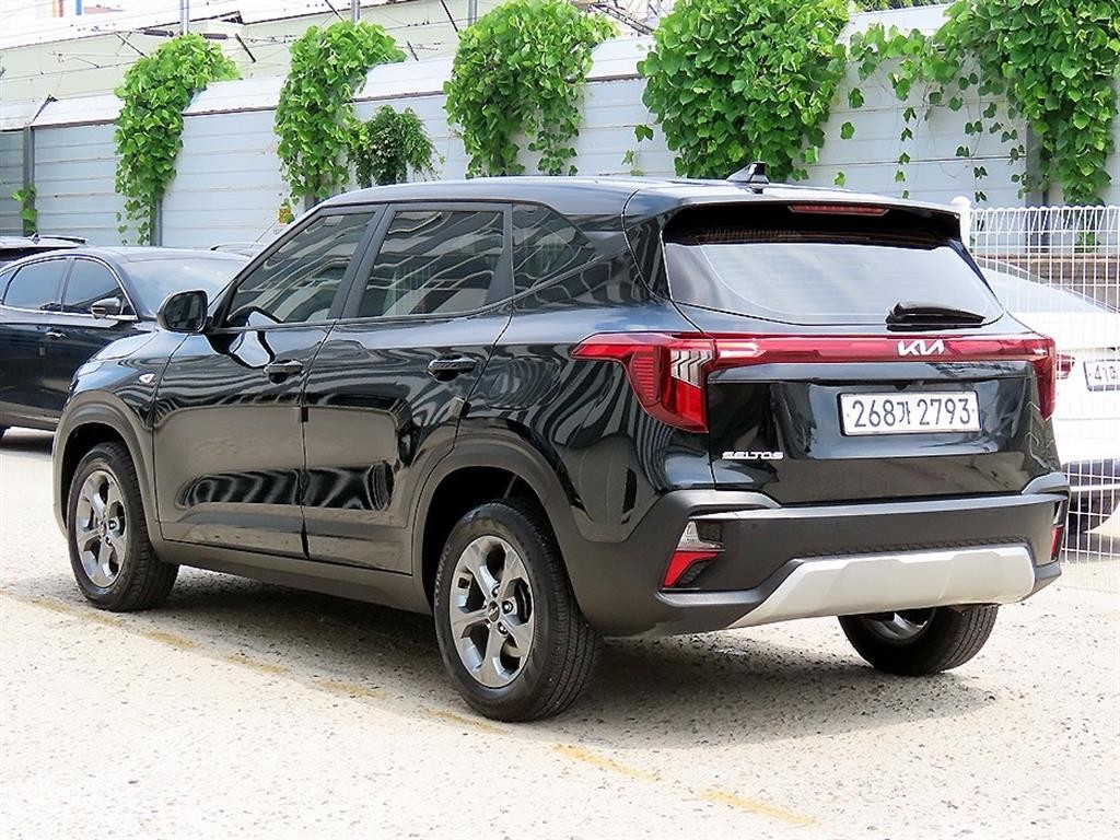 기아 셀토스 더 뉴 셀토스 가솔린 2.0 2WD 트렌디 이미지 3