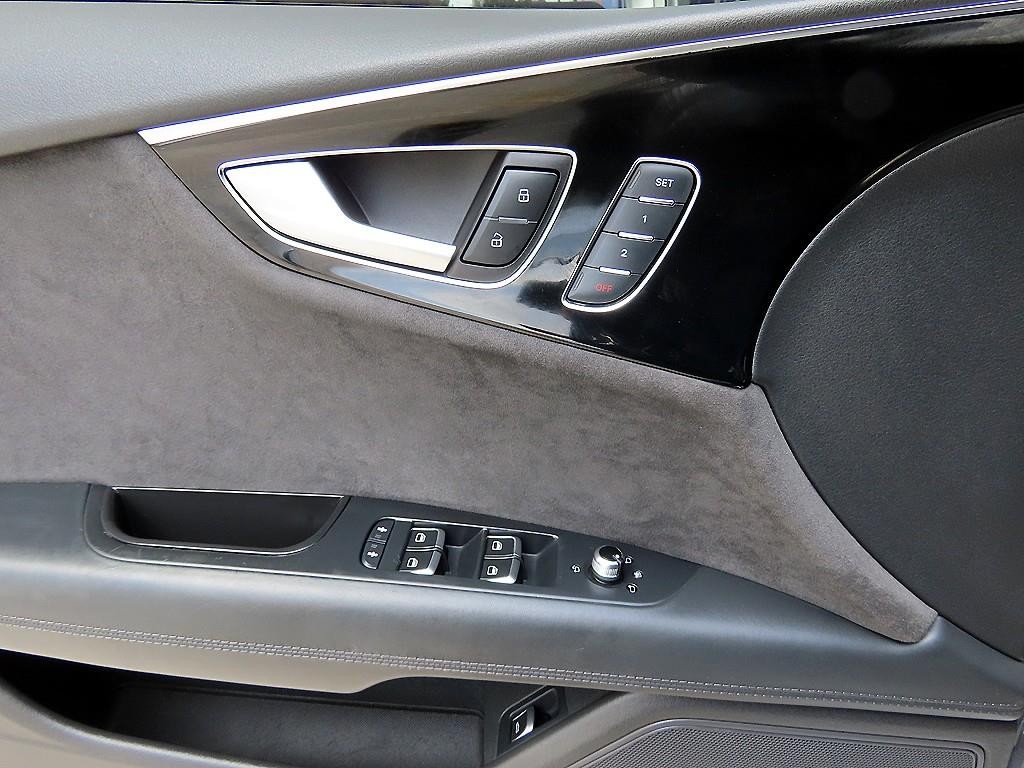 아우디 A7 40 TFSI 콰트로 이미지 12