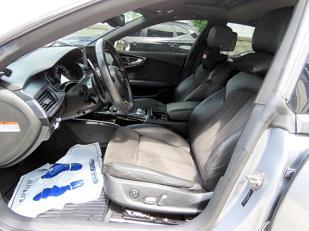 아우디 A7 40 TFSI 콰트로 이미지 5